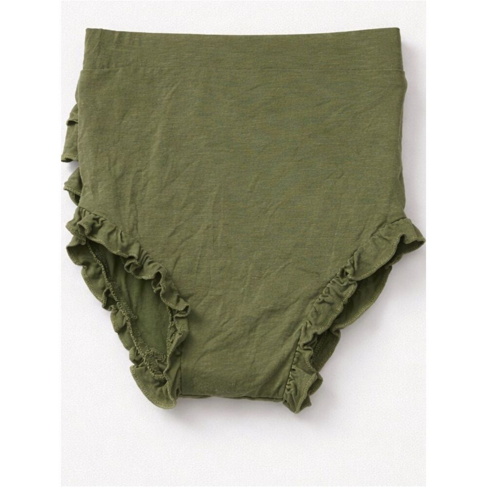 Buckaroo Baby sage green bamboo ruffle bummy diaper cover size 12-18 months